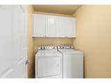 535 Maple St - Photo 36