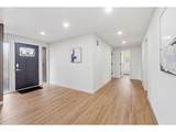 987 Travis Ave - Photo 19