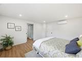 987 Travis Ave - Photo 23