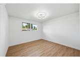 987 Travis Ave - Photo 28