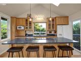 4567 Heceta St - Photo 16