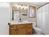 15920 Bridle Hills Dr - Photo 29