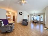 1590 Riverhill Dr - Photo 11
