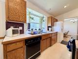 1590 Riverhill Dr - Photo 17
