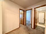 1590 Riverhill Dr - Photo 20
