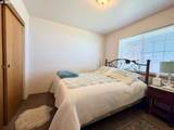 1590 Riverhill Dr - Photo 25