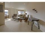 179 Laurel St - Photo 10