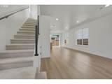 9421 Macrum Ave - Photo 7