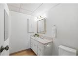 5575 Evergreen Blvd - Photo 20