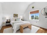 914 92ND Ave - Photo 15