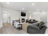 8815 Mohegan Ln - Photo 8
