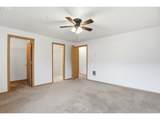 513 Clark Ave - Photo 17