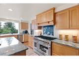 3335 Bentley Ave - Photo 13