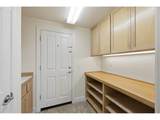 3335 Bentley Ave - Photo 17