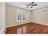 360 Stonegate Dr - Photo 13
