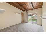 1430 Barton St - Photo 11