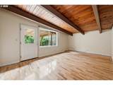 1430 Barton St - Photo 14