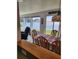 1040 Bay St - Photo 13