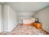 860 Marks Dr - Photo 16