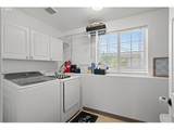 607 Autumn Ave - Photo 29