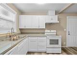 2210 Maple St - Photo 15