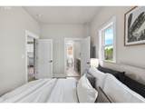 807 74TH Ave - Photo 18