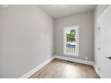 807 74TH Ave - Photo 22