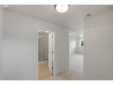 451 Simpson Ave - Photo 33