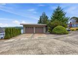 451 Simpson Ave - Photo 47