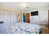 1000 Saville Ave - Photo 35