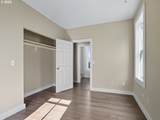686 29TH St - Photo 29