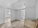686 29TH St - Photo 35