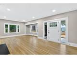 5465 Scholls Ferry Rd - Photo 9