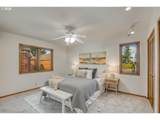 15035 Sacramento St - Photo 18