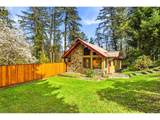 940 Oak Ter - Photo 1
