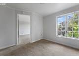 2406 Yamhill St - Photo 21