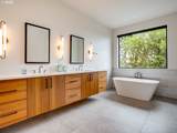 522 Province Dr - Photo 30