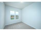 1340 32nd Ave - Photo 17