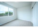 1340 32nd Ave - Photo 23