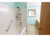 1080 Hope Ave - Photo 33