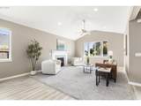405 Berry St - Photo 6