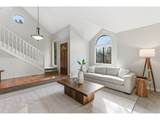 5585 Peregrine Pl - Photo 10