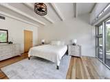 323 13TH Ave - Photo 15