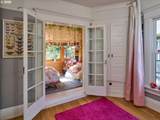 1611 32ND Ave - Photo 25