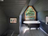 1611 32ND Ave - Photo 34