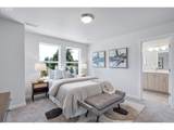 15145 Burnside St - Photo 16