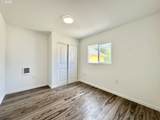 13545 Division St - Photo 16