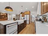 2031 9TH St - Photo 18