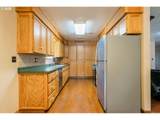 425 Maple St - Photo 12
