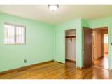 425 Maple St - Photo 15